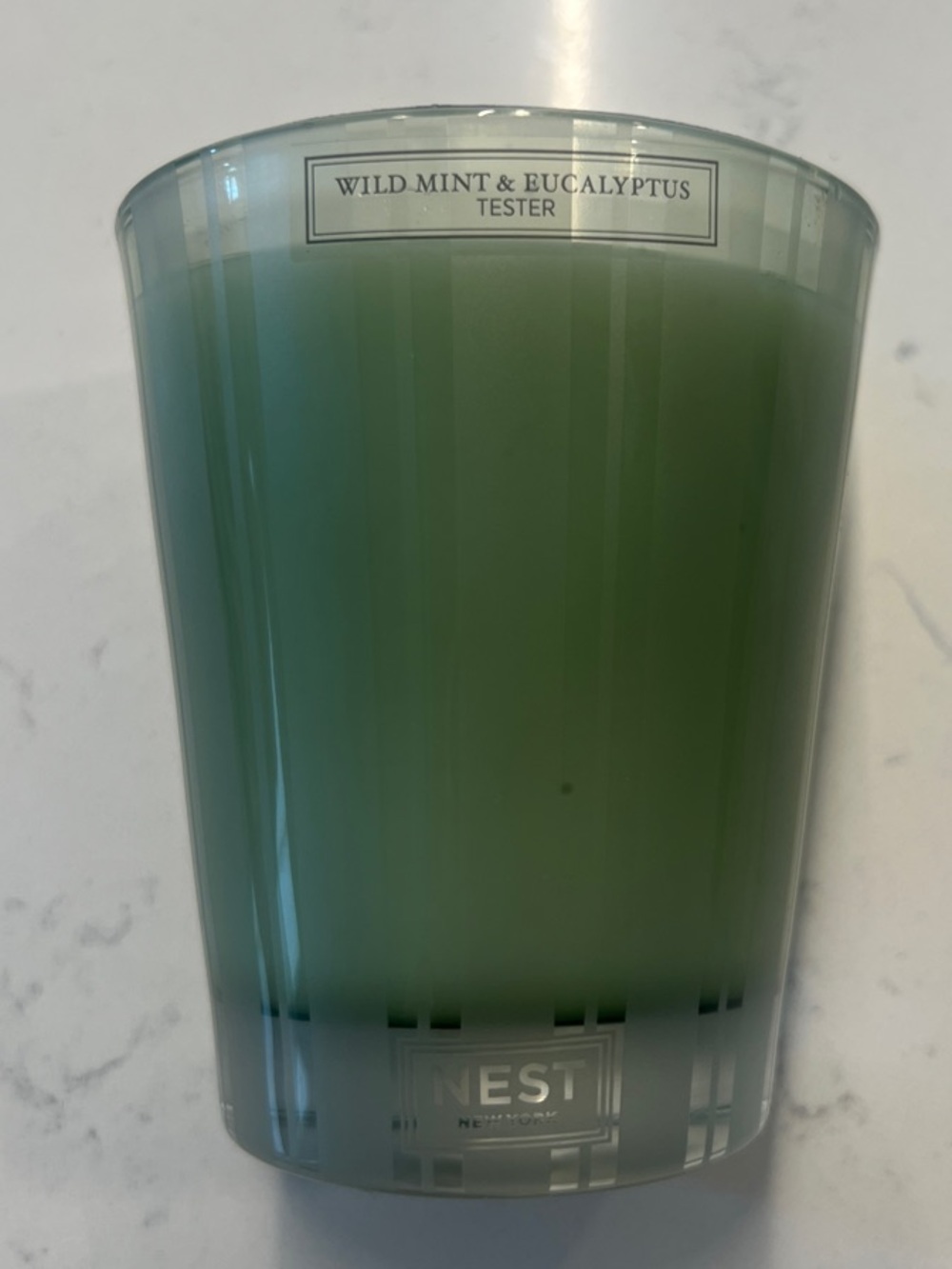 NEST Fragrances Wild Mint & Eucalyptus Green Glass Candle